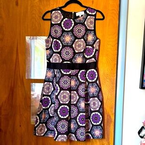 Closet London Women’s Geometric Medallion Print A-Line Sleeveless Dress
